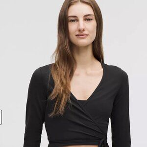 NWT Lululemon Nulu Long-Sleeve Cropped Wrap BLACK/LARGE